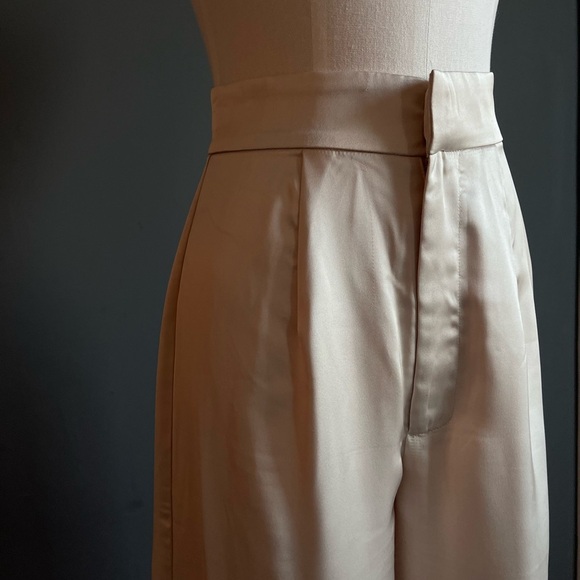 Meshki Cream Ivory Wide-Leg Pants - Picture 2 of 9